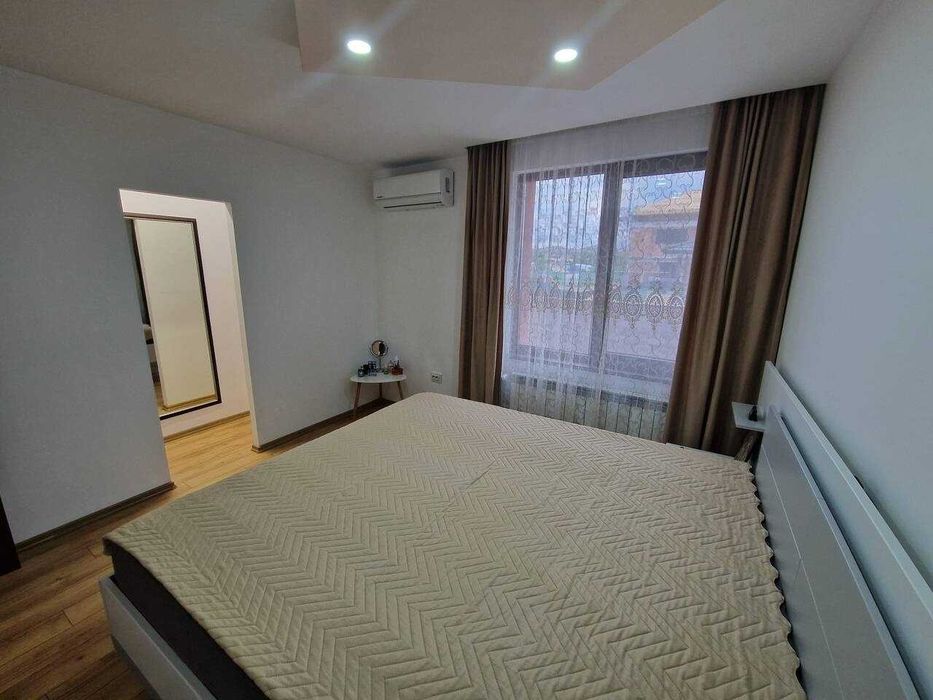 Продава се Къща в Пловдив, Остромила - 160 кв.м за 2563 €/кв.м - Снимка #5