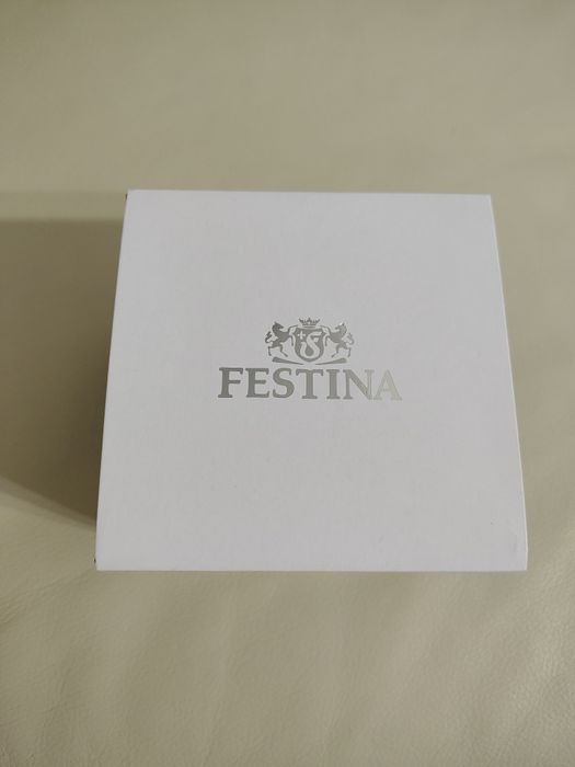 Vând ceas bărbătesc Festina automatic auriu nou nouț