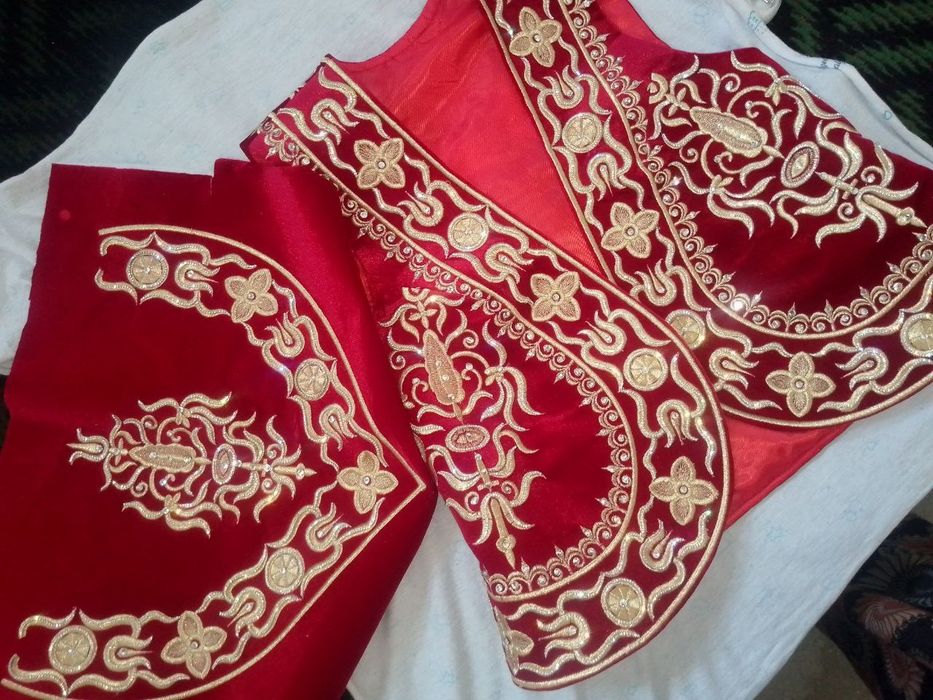 ZAR jiketlar optom narxlarda