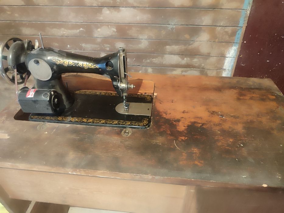 Швейная машинка..