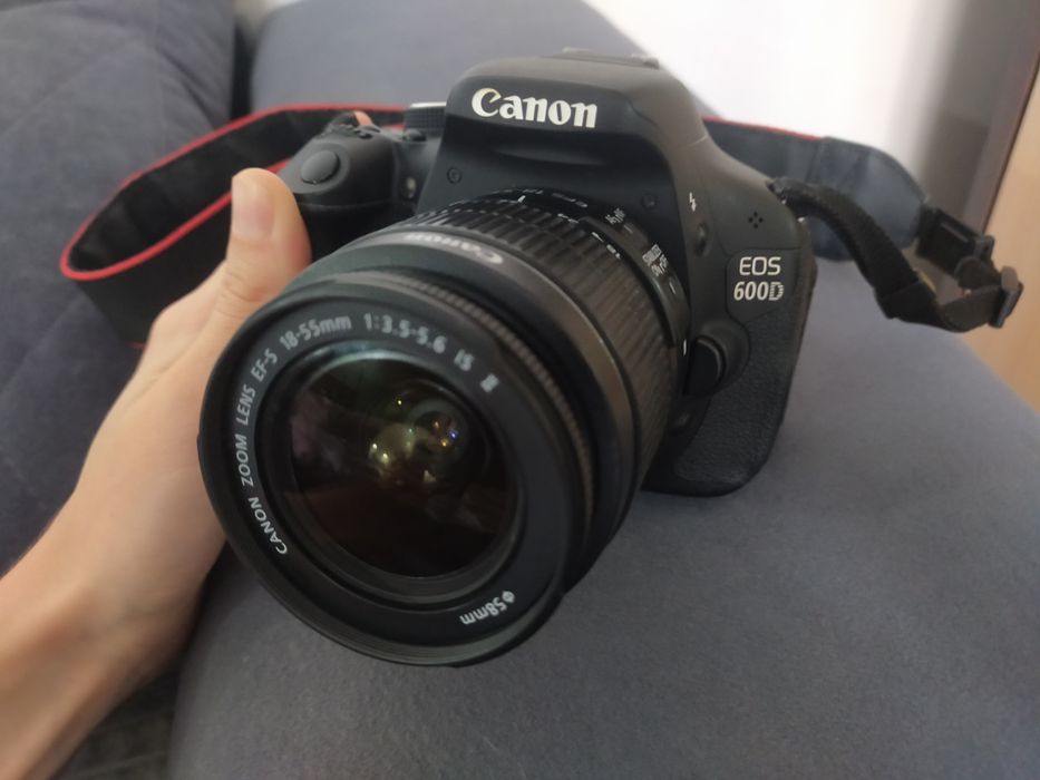 Продам Canon EOS 600D EFS18-55mm