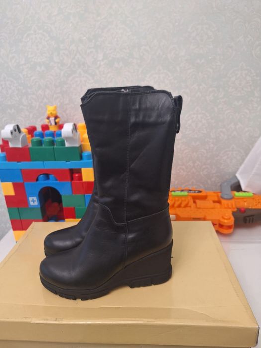 Продам сапоги   в    хорошем    состоянии