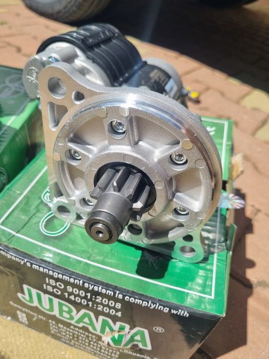 Electromotor model nou cu reductor u650 și u445 JUBANA