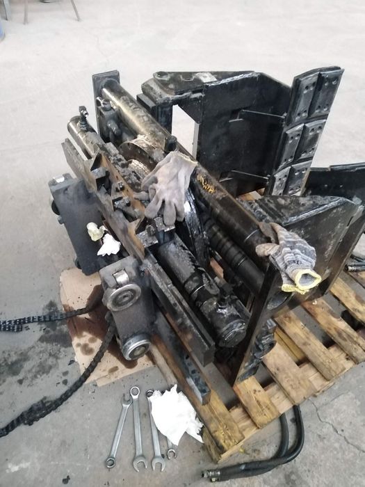 Ремонт кара, вилочный погрузчик