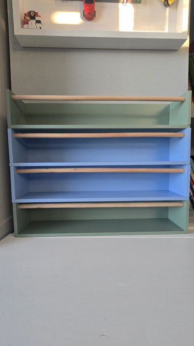 Стенни рафчета за книги- 4 броя