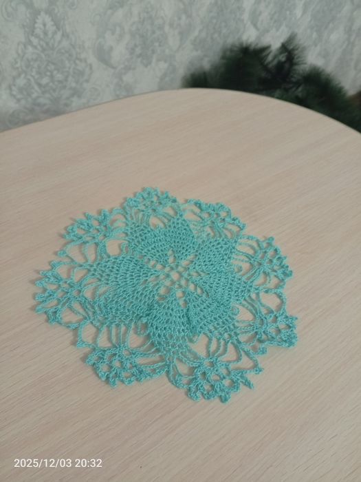 Продам вязаные салфетки