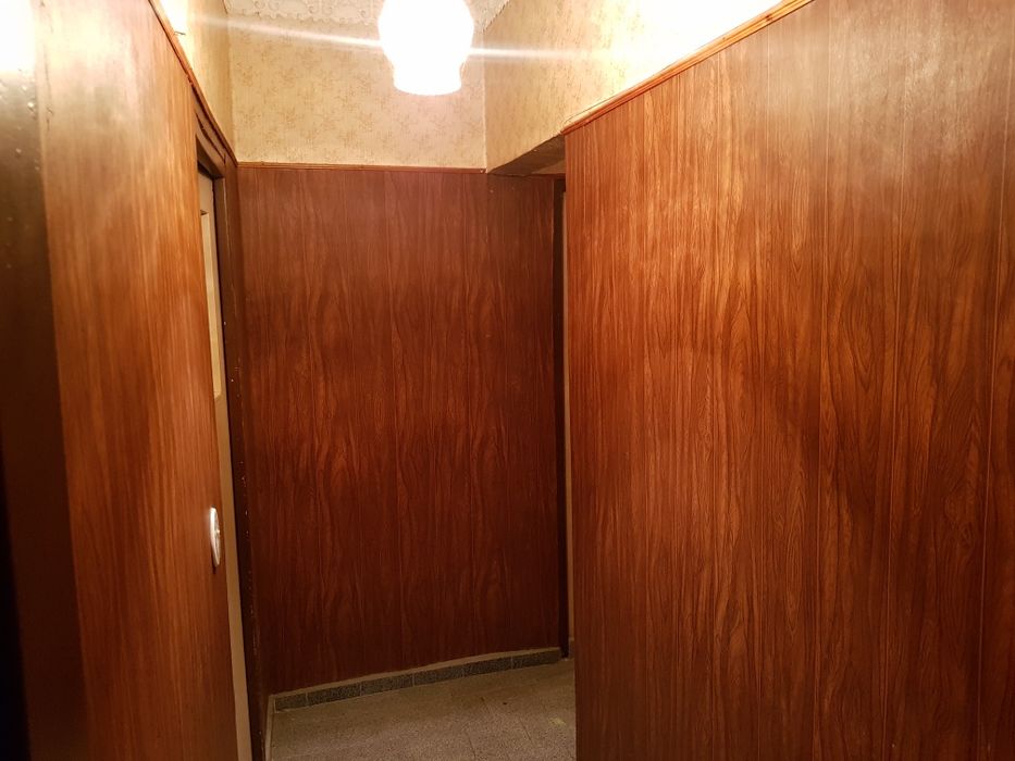 Продава се Двустаен апартамент в Разград, Орел - 72 кв.м за 921 €/кв.м - Снимка #8