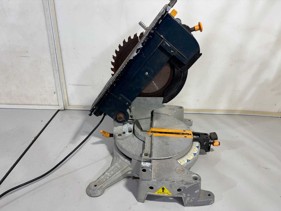 Циркуляр пендула  - Mac Allister 1400W / 250mm