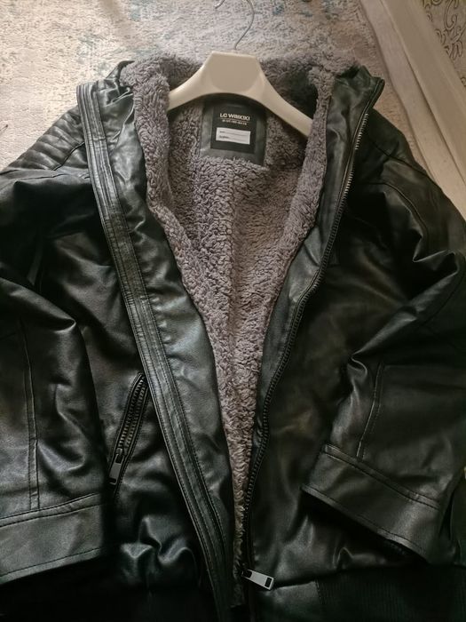 Продам Куртку  кожанную