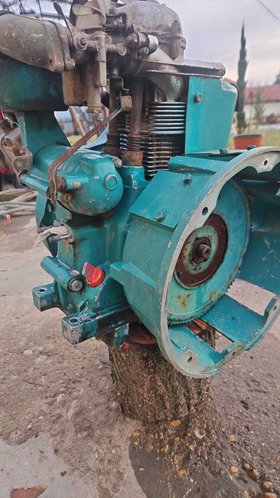 Бензинов двигател уд 15