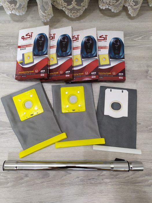 Комплектующие для мясорубки и для пылесосов, нож, шестерёнки, толкател