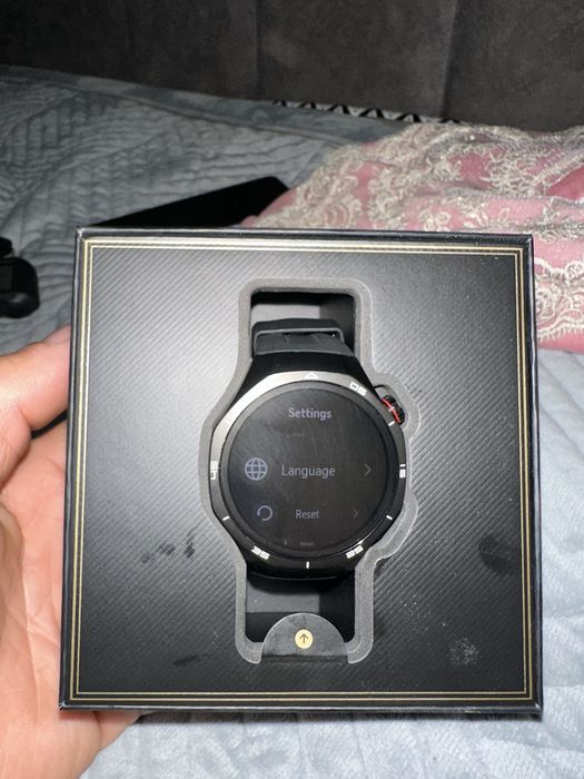 Продам часы Huawei watch GT 5 pro