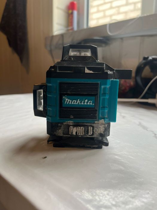 Продам Лазер оригинал срочно!