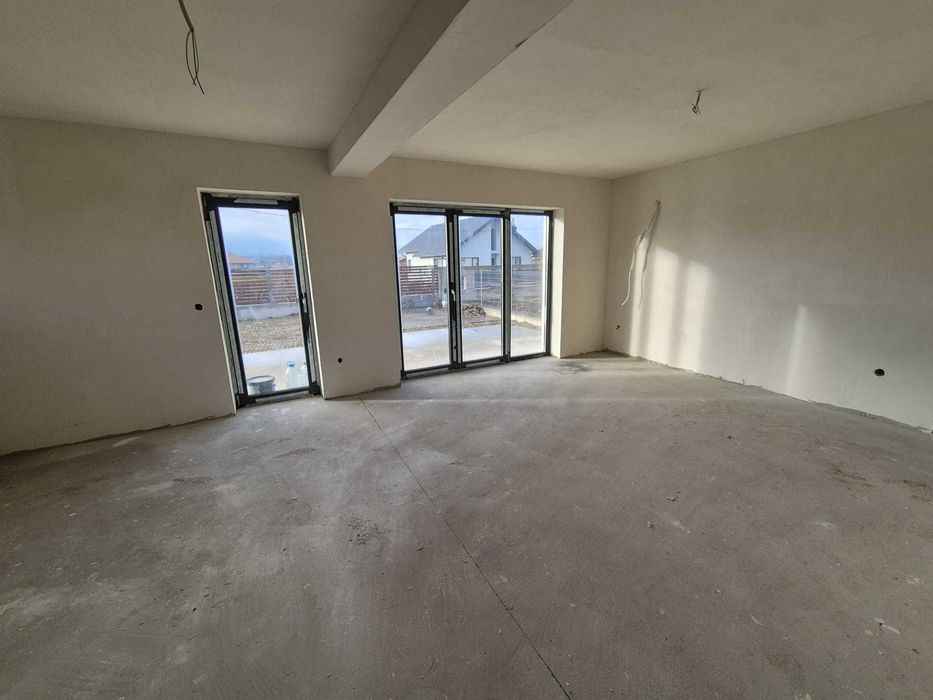 Casă de vânzare în Jucu de Sus, Cluj, modernă, perfectă pentru familie