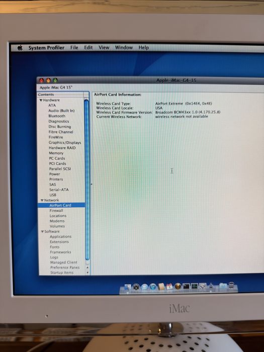 Apple iMac G4 lampă 15” - 1Ghz 768MB RAM 80GB HDD, AirPort (wireless)