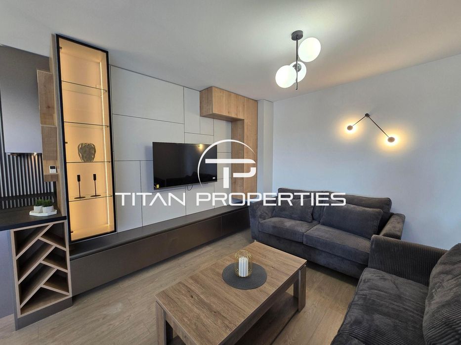 Дава се под наем Тристаен апартамент в Пловдив, Христо Смирненски - 122 кв.м за 1000 € - Снимка #1