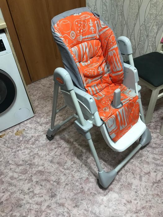 Стульчик для кормления ребёнка