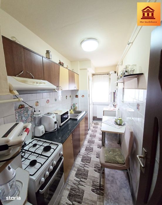 Apartament 2 camere, Zona Vlaicu ( centrala proprie )