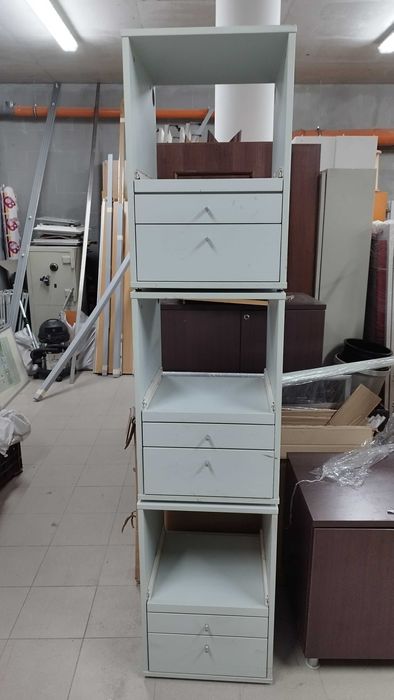 Офис шкаф с две чекмеджета и изтеглящ се рафт 46/48/70см