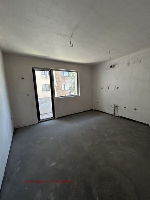 Продава се Едностаен апартамент в Севлиево - 37 кв.м за 510 €/кв.м - Снимка #7