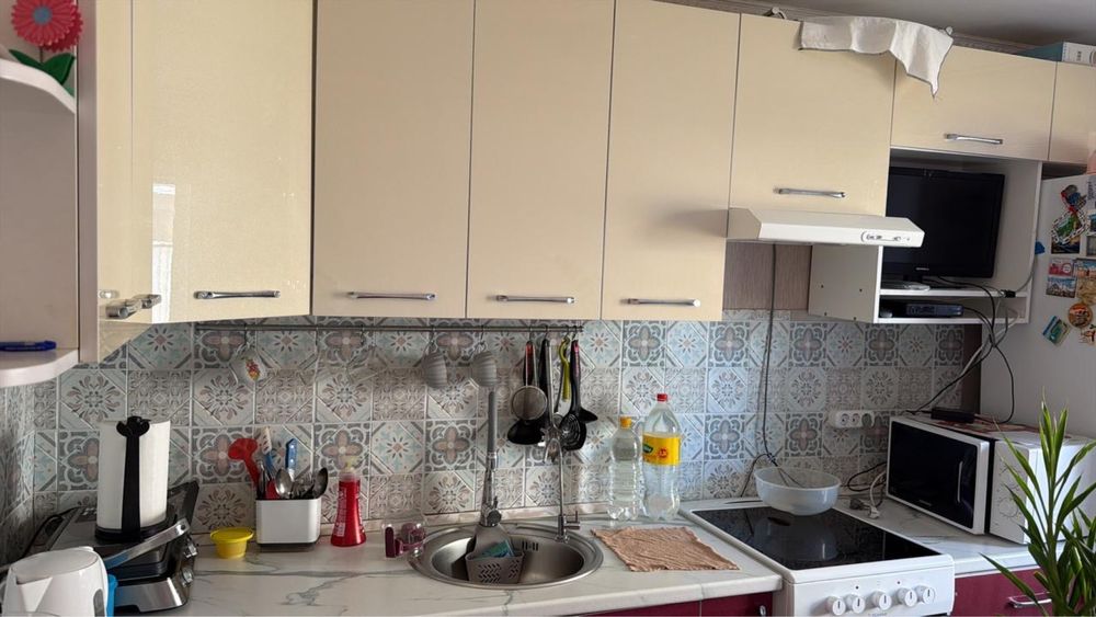 Кухонный гарнитур СРОЧНО