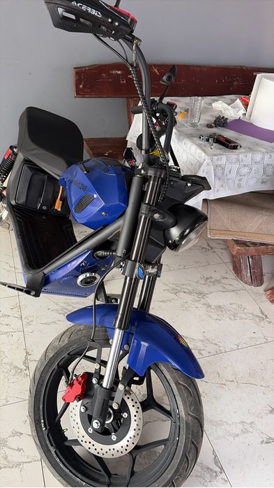 Scuter electric harley