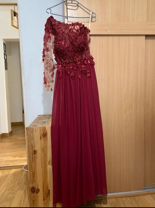 Rochie nașă impecabila