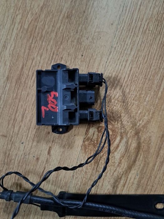 Senzor + cablu sistem deschidere portbagaj Smart Opener original BMW F40 F45 F32 F07 F06 G11 G14 F48 F39 F25 G02 M F98 G07