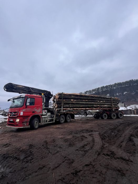 Mercedes-Benz Actros 3355 V8 camion forestier