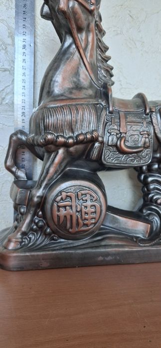 Интерьерные статуэтки Коней.