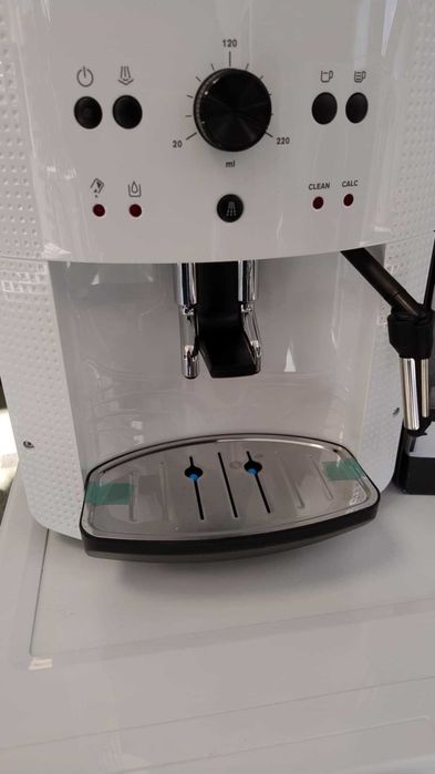 Чисто нова Kaфемашина-Автомат Krups-Крупс 15 бара 1450 W