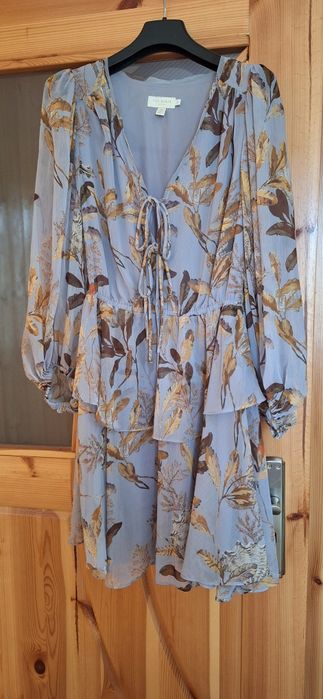 Ted Baker красиви рокли и гсщеризон 2/М размер