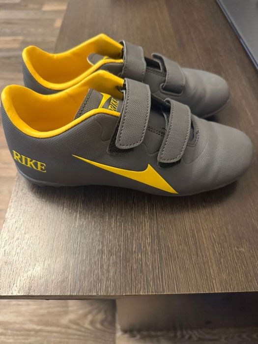 Обувь для футбола