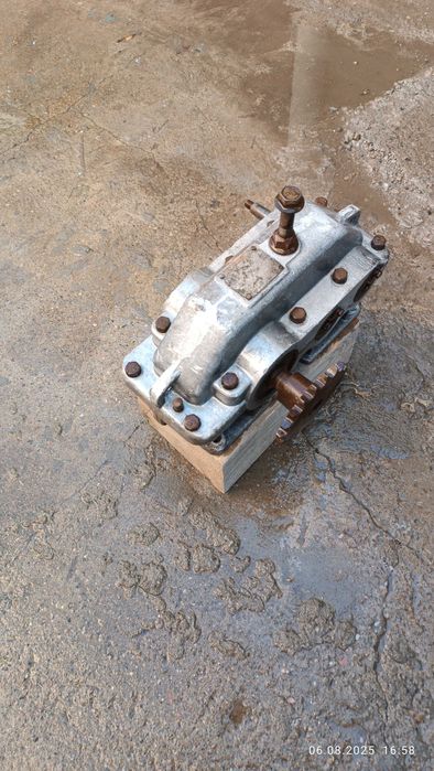 Продам Редуктор Ц2У-Горизонтальный двухступенчатый