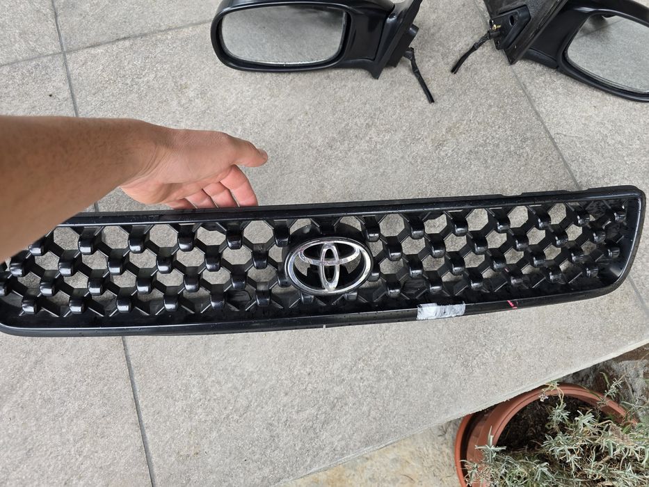 Facelift решетка за рав 4 1995 - 2000г rav 4