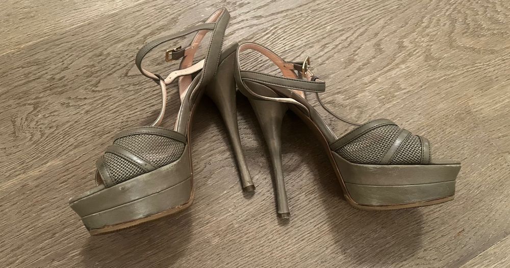 Sandale de piele Versace 36