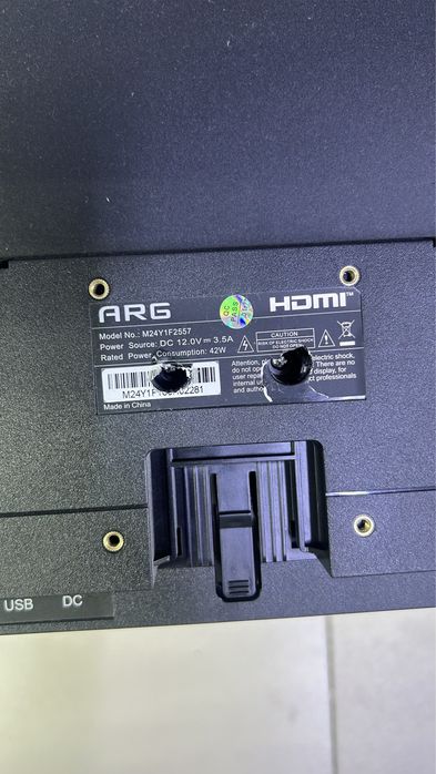 Монитор 24" ARG M24Y1F2557 черный
