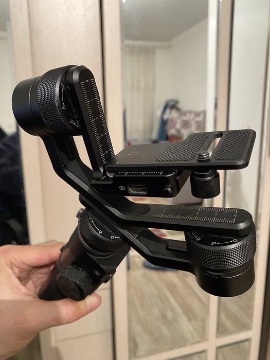 Стабилизатор Feiyu Tech G6 Max