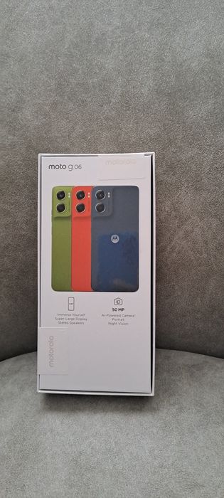 Vând telefon nou Motorola
