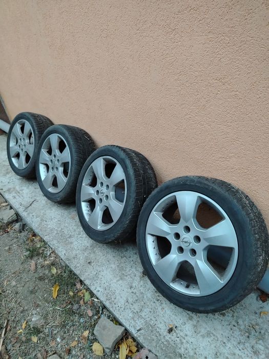 Vând roti, jante, cauciucuri, căști moto