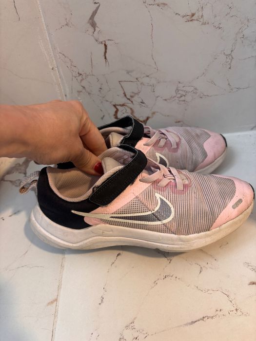 Ботуши и маратонки оригинални Nike