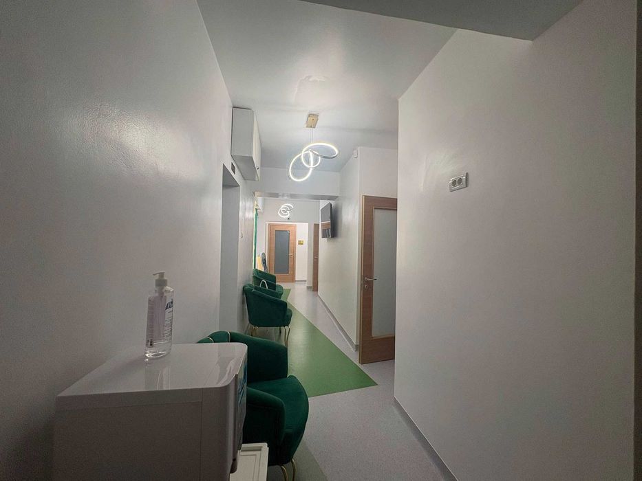 Vand clinica Stomatologica Top Bucuresti