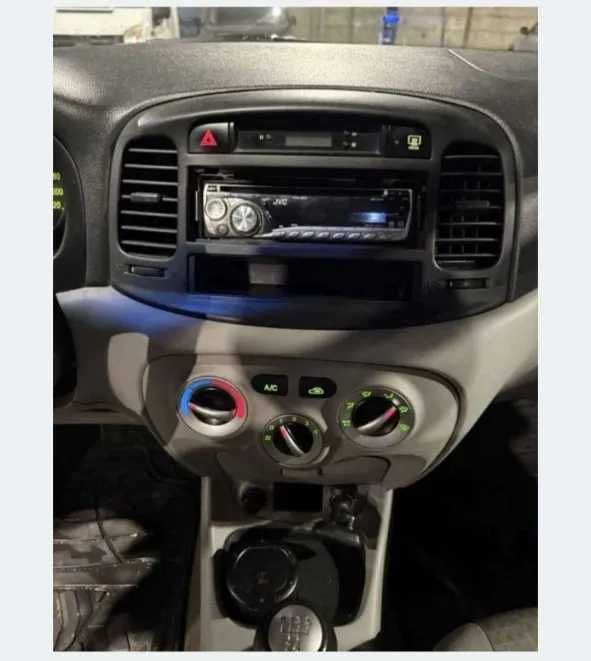 Hyundai Accent diesel 2009