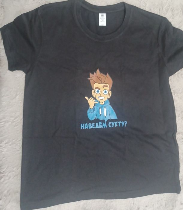 Футболка новая..