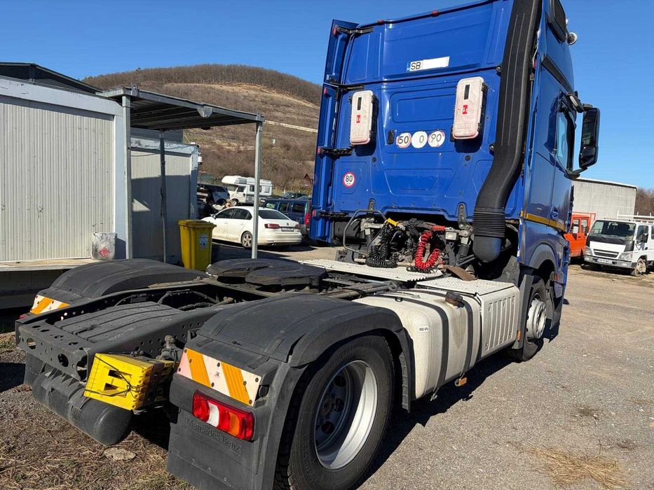 Mercedes Actros 1845 Giga Space - STANDARD