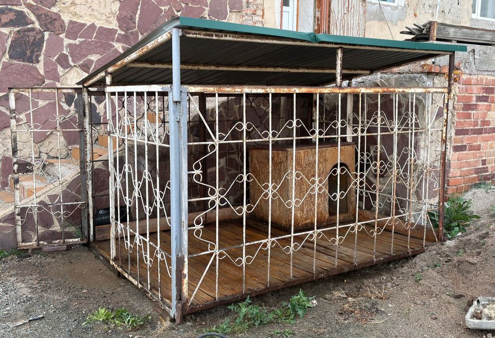 Продам вольер  для собаки