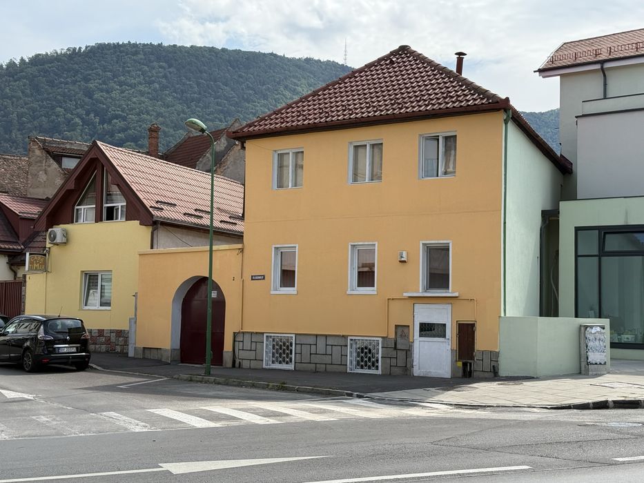Casă de vanzare in centrul Brașovului