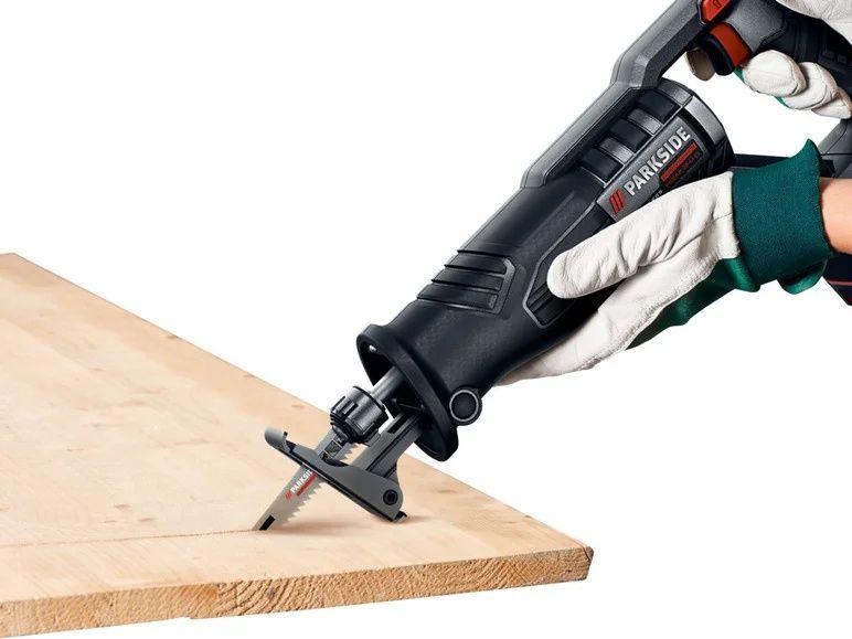 Нов Акумулаторен Безчетков Саблен Трион PARKSIDE Performanse 20V.