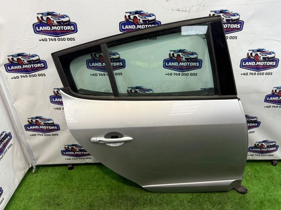 USA PORTIERA SPATE DREAPTA RENAULT MEGANE III B95 1.6 DIESEL 2014 / HATCHBACK 2008-2016