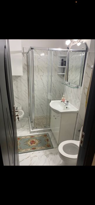 Inchiriez apartament 2 camere 60 mp
